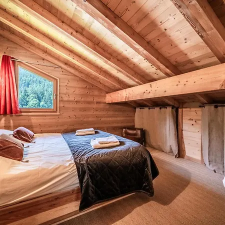 Robert Folliet - 15p Chalet *