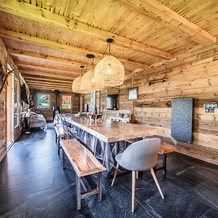 Robert Folliet - 15p Chalet *